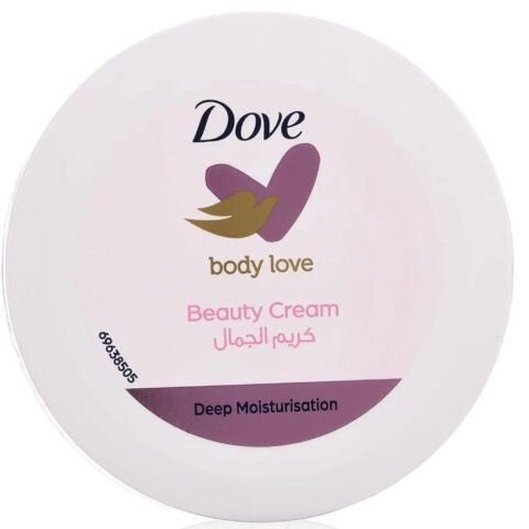 DOVE Nourishing Body Cream with a lightweight