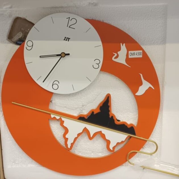 Beautiful Wall Clock for Your Home Décor Latest Fashion